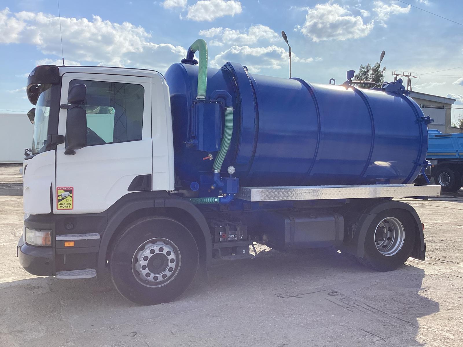 Sanitation barrel 11 cubic meters-4